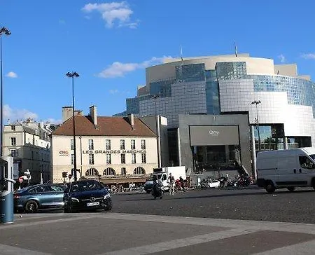 De L'aveyron Hotel Parigi