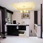 De L'aveyron Hotel Paris